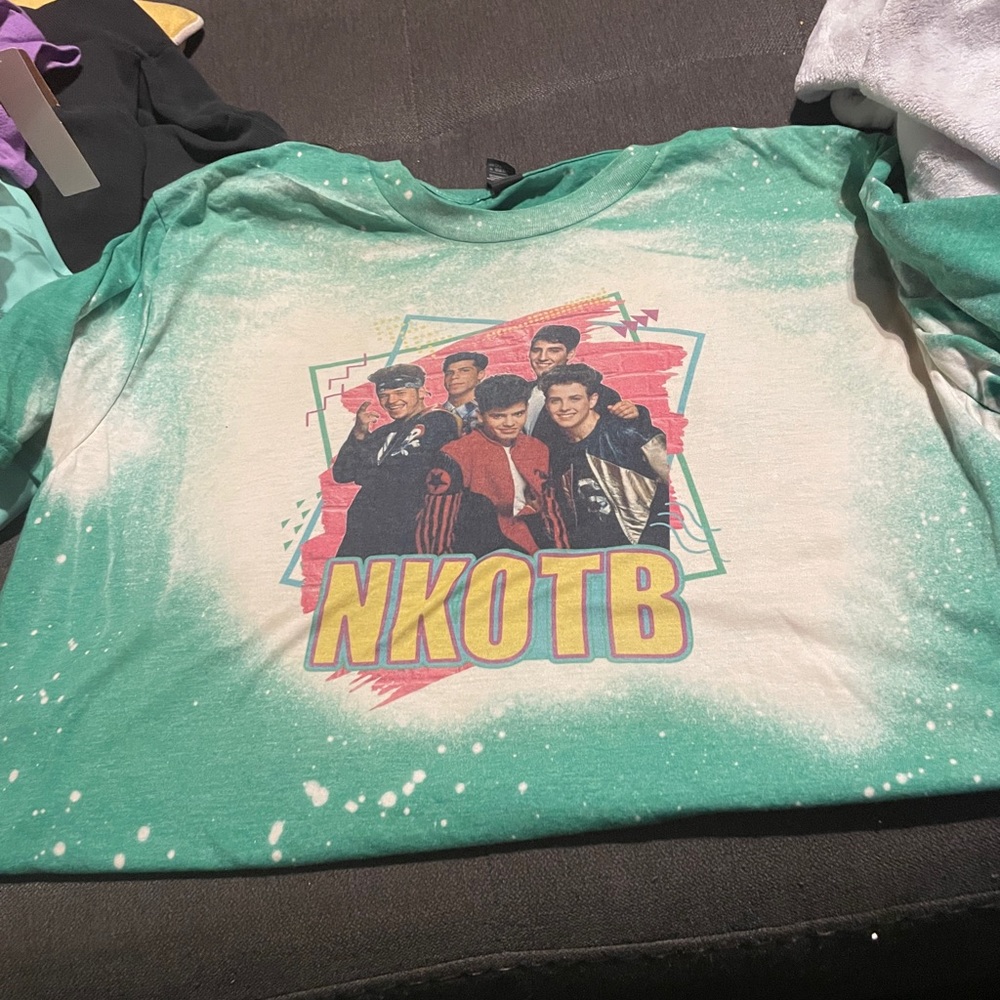 New kids on the block shirt large